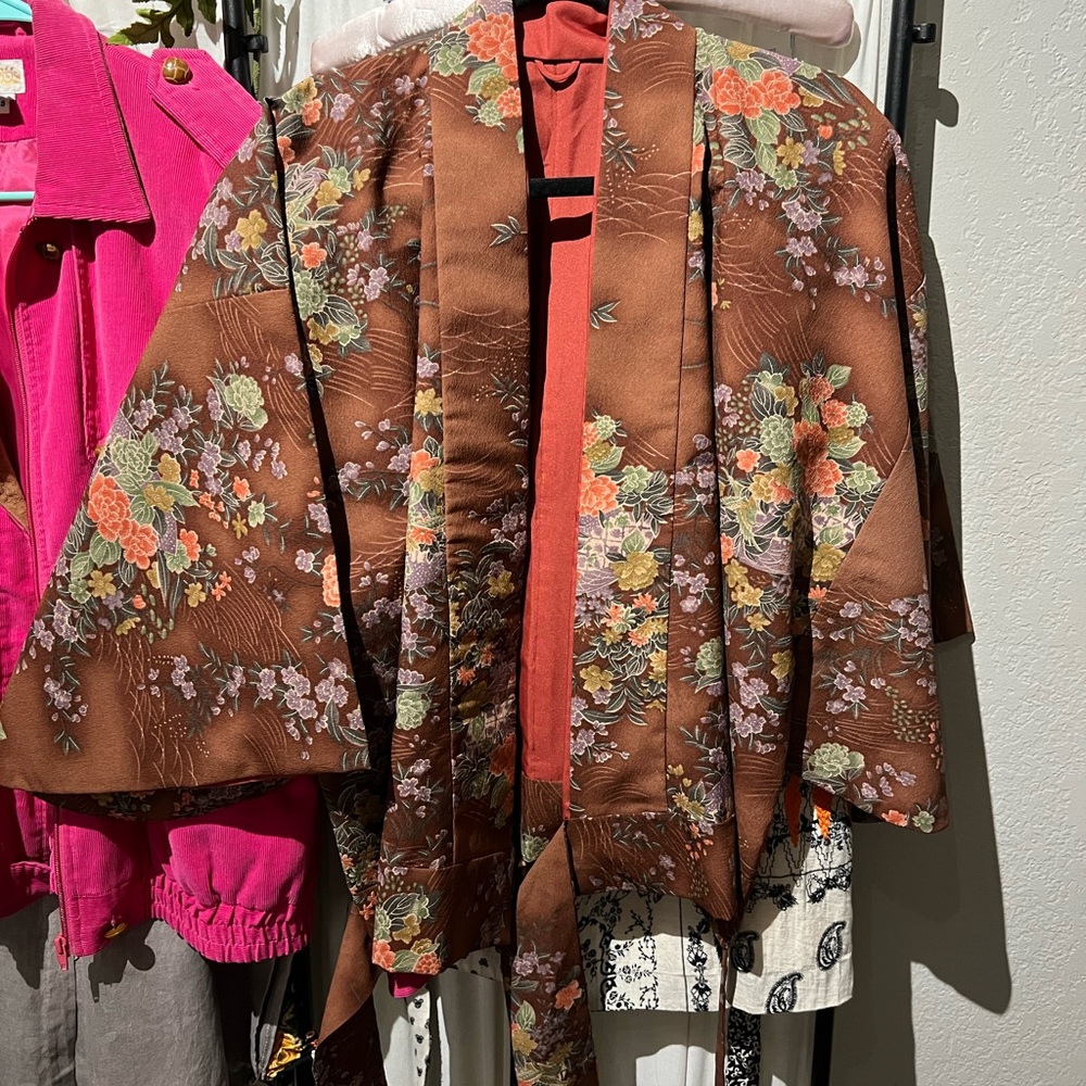Vintage Kimono with built in waist sash.